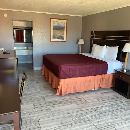 Executive Inn & Suites Beeville Ngoại thất bức ảnh
