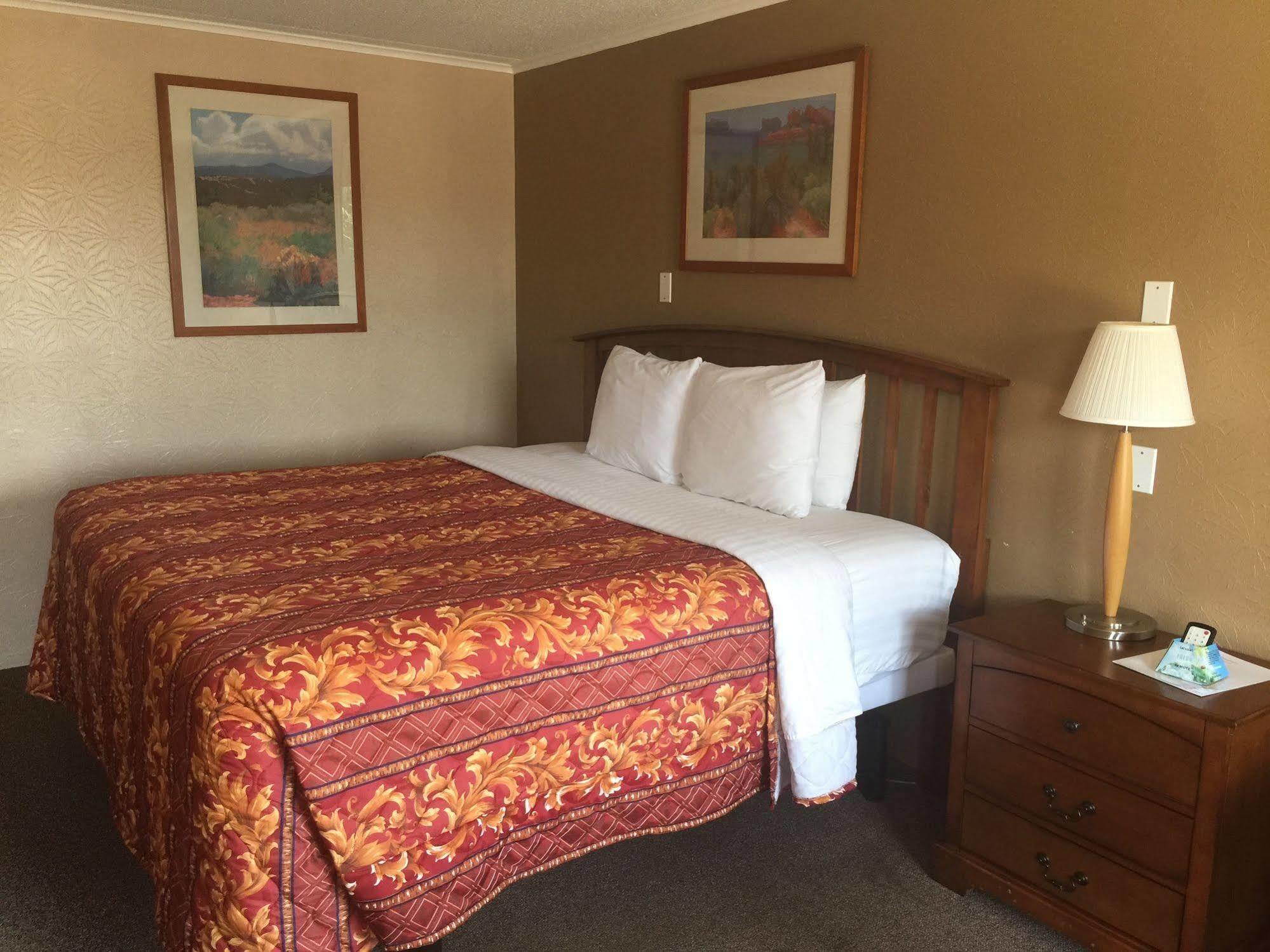 Executive Inn & Suites Beeville Ngoại thất bức ảnh
