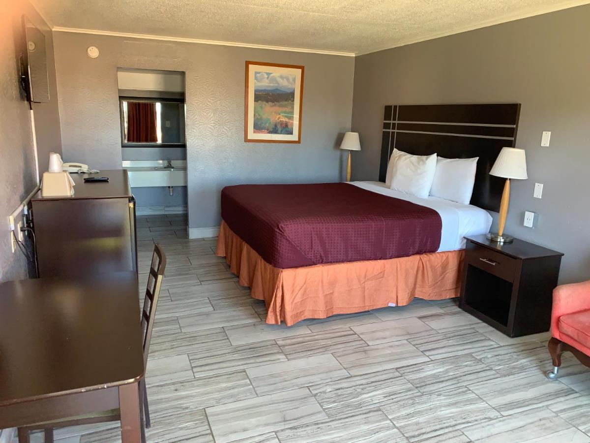 Executive Inn & Suites Beeville Ngoại thất bức ảnh